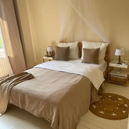 Quiet Corner Homestay *